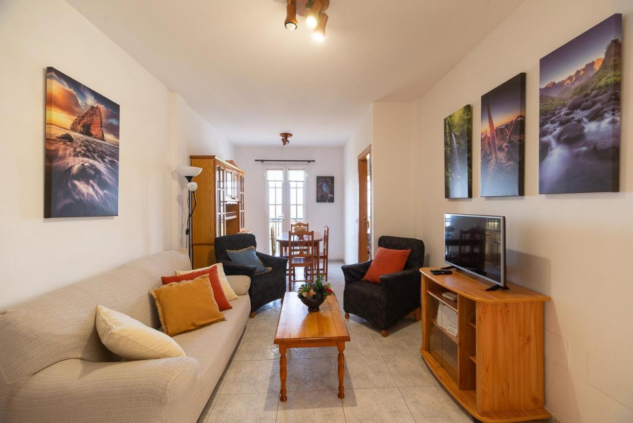 Apartamentos Leomar II Los Llanos De Aridane Extérieur photo